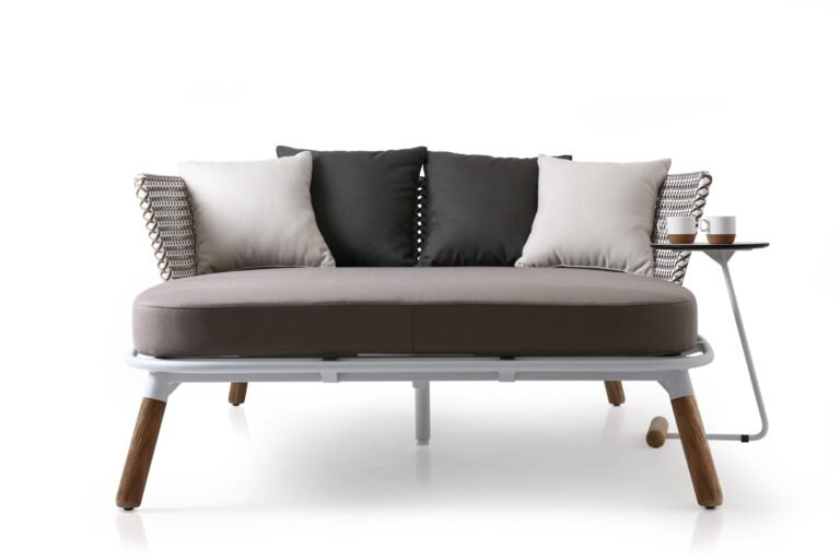 daisy mae daybed c tbl mood scaled