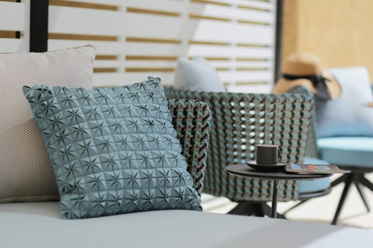 daisy mae daybed detail flower pillow 1 scaled