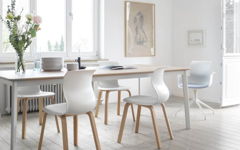 floetotto pro chair vierbeinholzgestell+armchair viersterngestell milieu 2