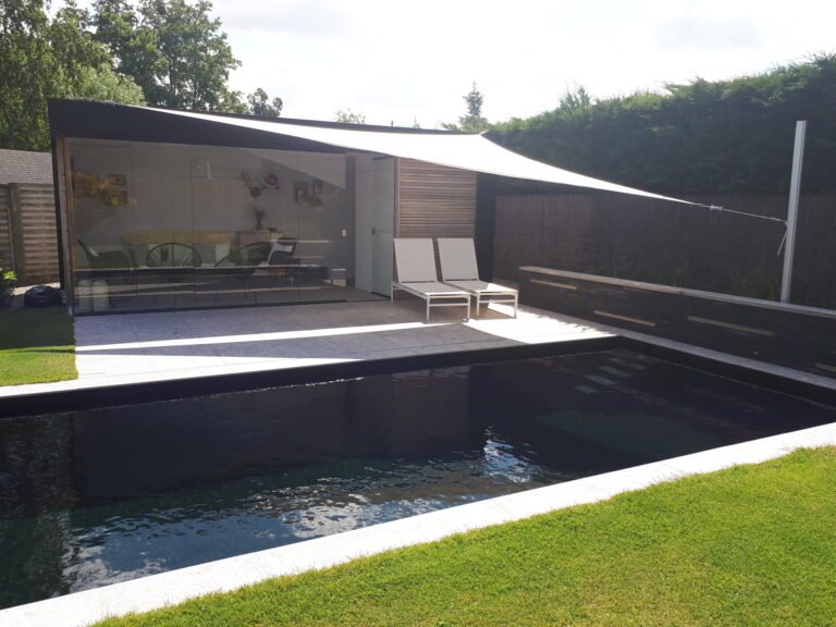 ingenua shade sail triangle hr1