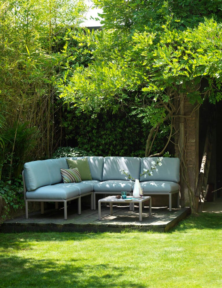 KOMODO ELEMENTO ANGOLO