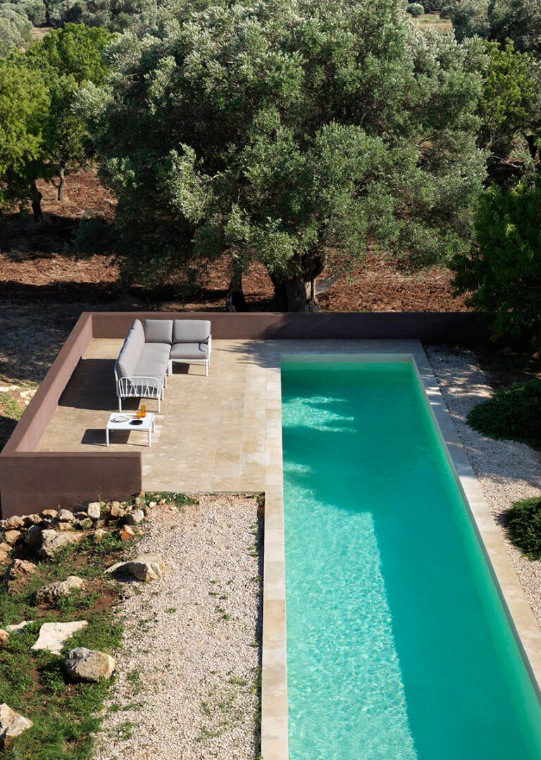 KOMODO ELEMENTO ANGOLO