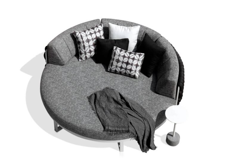 munia naya island mood