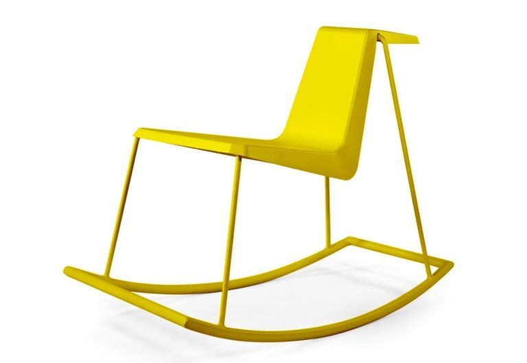 PLOVER ROCKING CHAIR