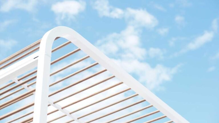 sombrero lounge booth detail 1 med