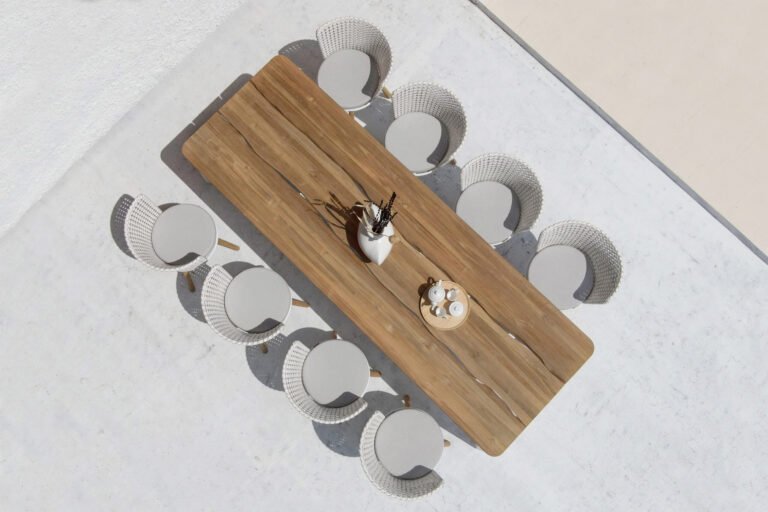 titan dt teak daisy mae dc scaled