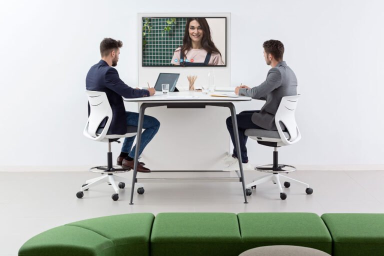 TWIST VIDEO CONFERENCE TABLE